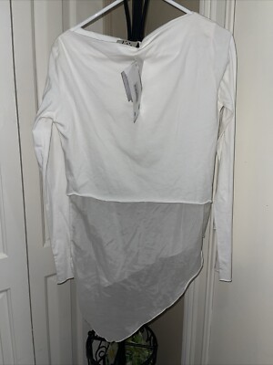 NWT woman s size S/M  Jijil Top White 19''chest Length 34'' Uneven