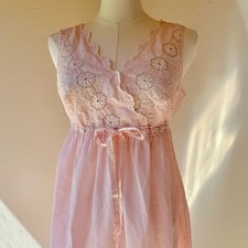 Vintage Pink Embroidered Lace Nightgown