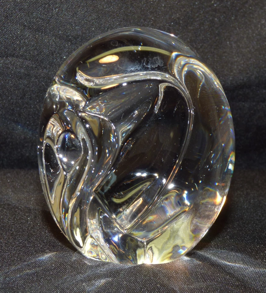 Signed STEUBEN Crystal Art Glass ELEPHANT Hand Cooler Vintage Figurine Abstract - Image 4 of 4