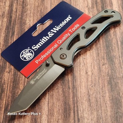 Smith & Wesson Extreme Ops Frame Lock 3.75'' Closed Tanto Blade Pocket Knife