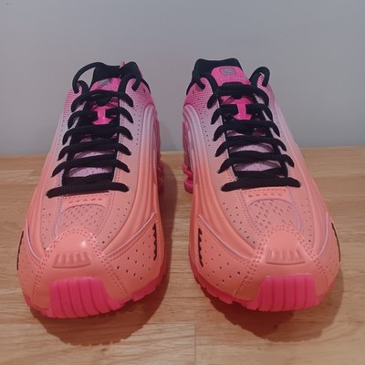 NIKE SHOX R4 AB HYPER PINK BLACK WOMENS SIZE 9.5 IH2343 600 | eBay