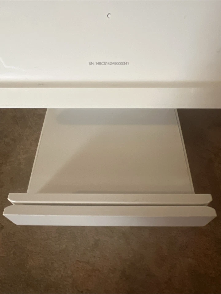 iPad方形支架带读卡器 — 第 2/4 张图片