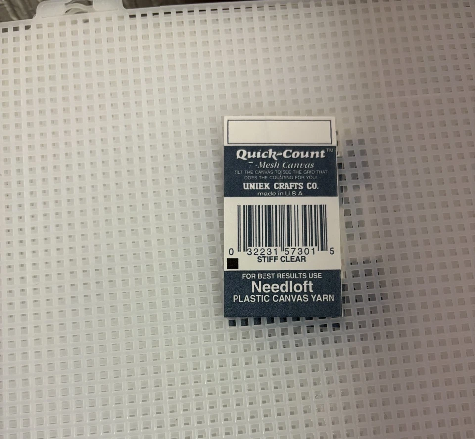 150 PLASTIC CANVAS SHEETS Clear Perforated 7 Mesh Count Darice Uniek 10.5 x 13.5 - Image 3 of 4