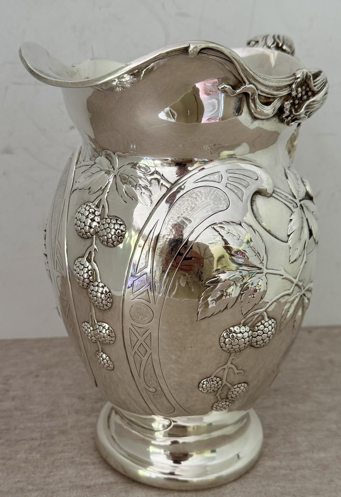 DOMINICK HAFF STERLING ART NOUVEAU WATER PITCHER CHASED RASPBERRY BRANCHES 50OZT