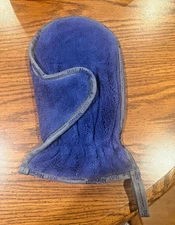 New Norwex Microfiber Deep Blue Dusting Mitt Static Baclock