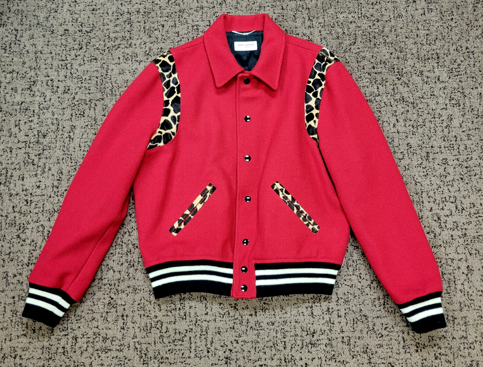 Giacca Teddy SAINT LAURENT lana Varsity PICCOLA EU 48 rosso CHEETAH stampata pelle bovina