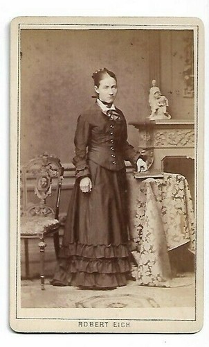 CDV Photo Ancienne - Portrait Femme Mode (vers 1872) - Adèle Vienne - Allemagne