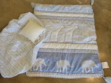 OIoi Safari  3 Piece Nursery Set Quilt Crib Sheet & Chair Pillow 