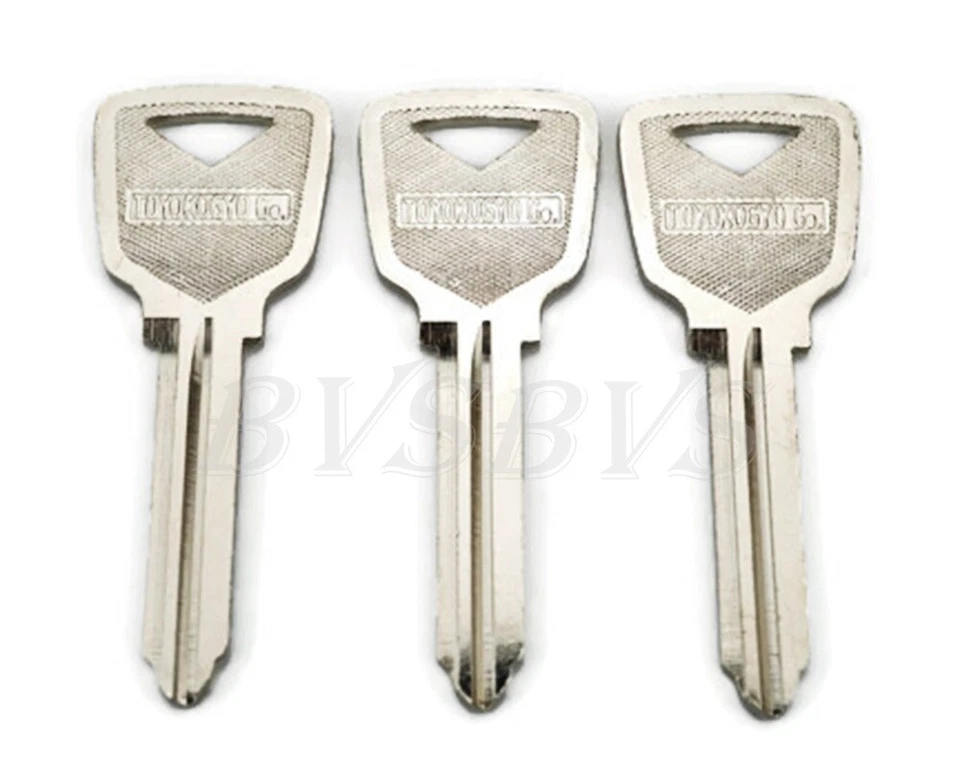3x KEY BLANK For MAZDA RX2 RX3 RX4 929 RX5 RX7 808 CAPELLA 323 626 R100 1000 Foto 2 de 4