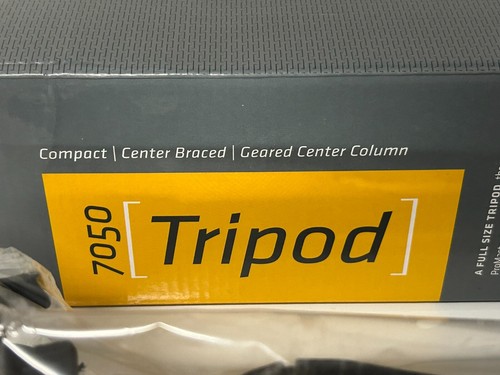 Promaster 7050 Code 2496 Tripod Open Box- Not Used - Picture 3 of 6