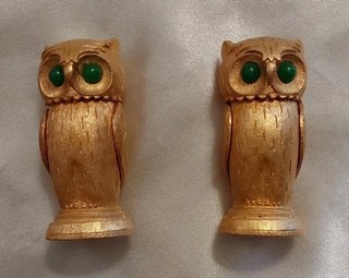 Rare Vintage Gold Tone Owl Salt & Pepper Shakers by Florenza Jewelry