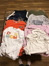 Lot of 8 Women’s Assorted Long Sleeved Sweatshirts Small/Medium Mixed Brands