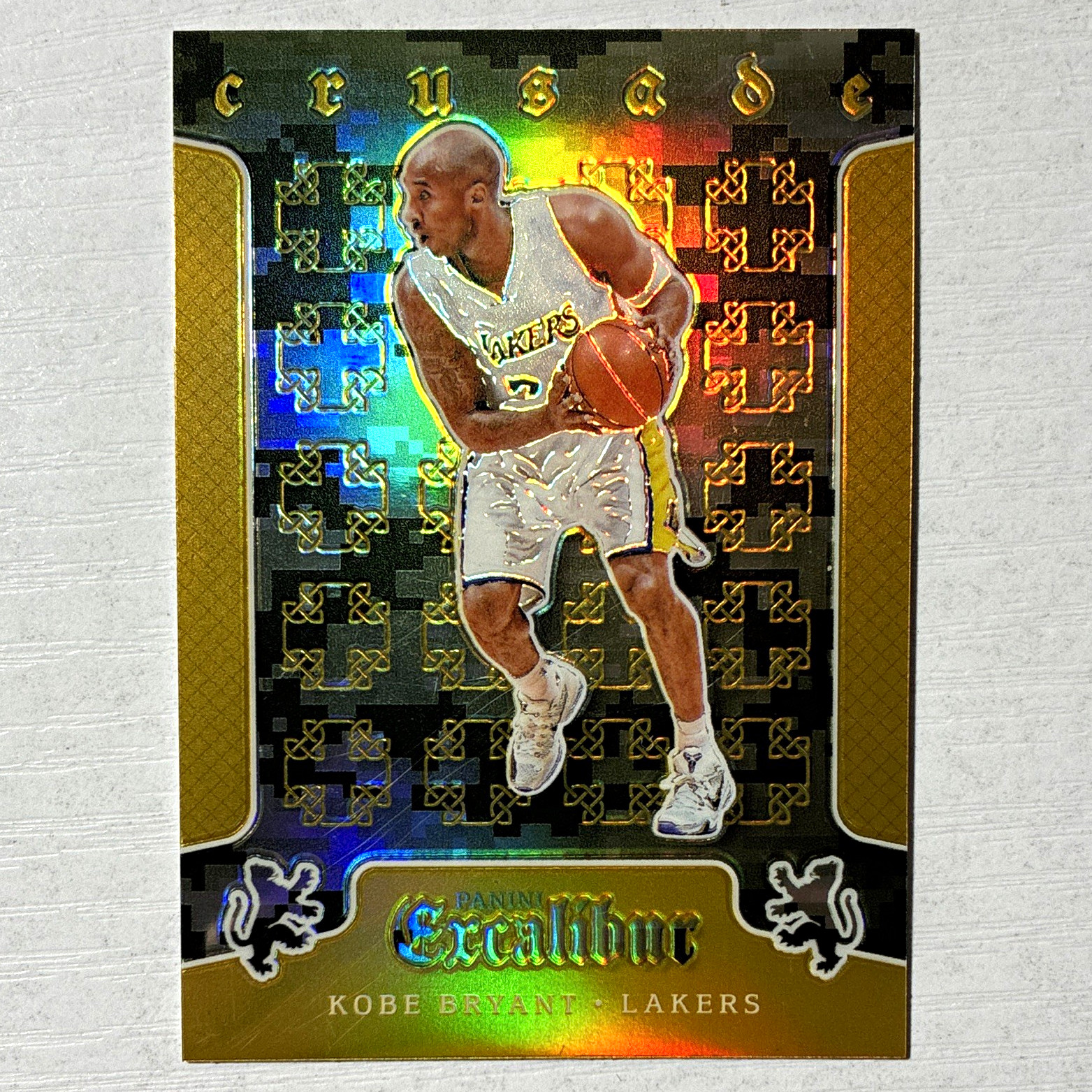 Panini 2015-16 Excalibur Crusade Kobe Bryant *GOLD *REFRACTOR *RAINBOW *HOLO