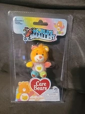W🌍rld's  Smallest Toys Care Bears Series 4 Work Of Heart Bear Micro