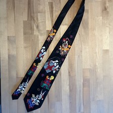 Vintage 1995 90s Looney Tunes Mania Tie Christmas Bulbs Bugs Bunny Daffy Duck