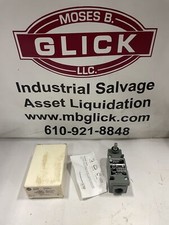 Allen-Bradley 802T-HP Ser J Rotary Lever Limit Switch 120-600V 72-120V -NIB