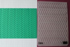 Stampin' Up Vine Street Embossing Folder - Flower Stems