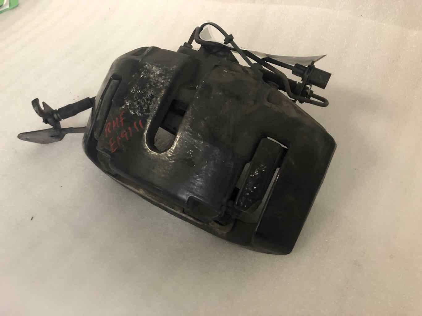 10 11 12 Bentley Continental GT GTC RH Right Passenger Front Brake Caliper