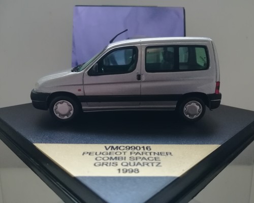 Peugeot Partner Combi Space Gris Quartz 1998 VITESSE 1/43 - Imagen 5 de 10