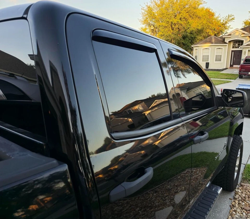 Protectores de lluvia de montaje en canal AVS 194528 para Silverado 14-18 cabina extendida (doble) Foto 2 de 4