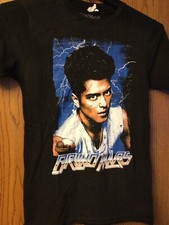 Bruno Mars -  Jungle Tour   Black Shirt. S.