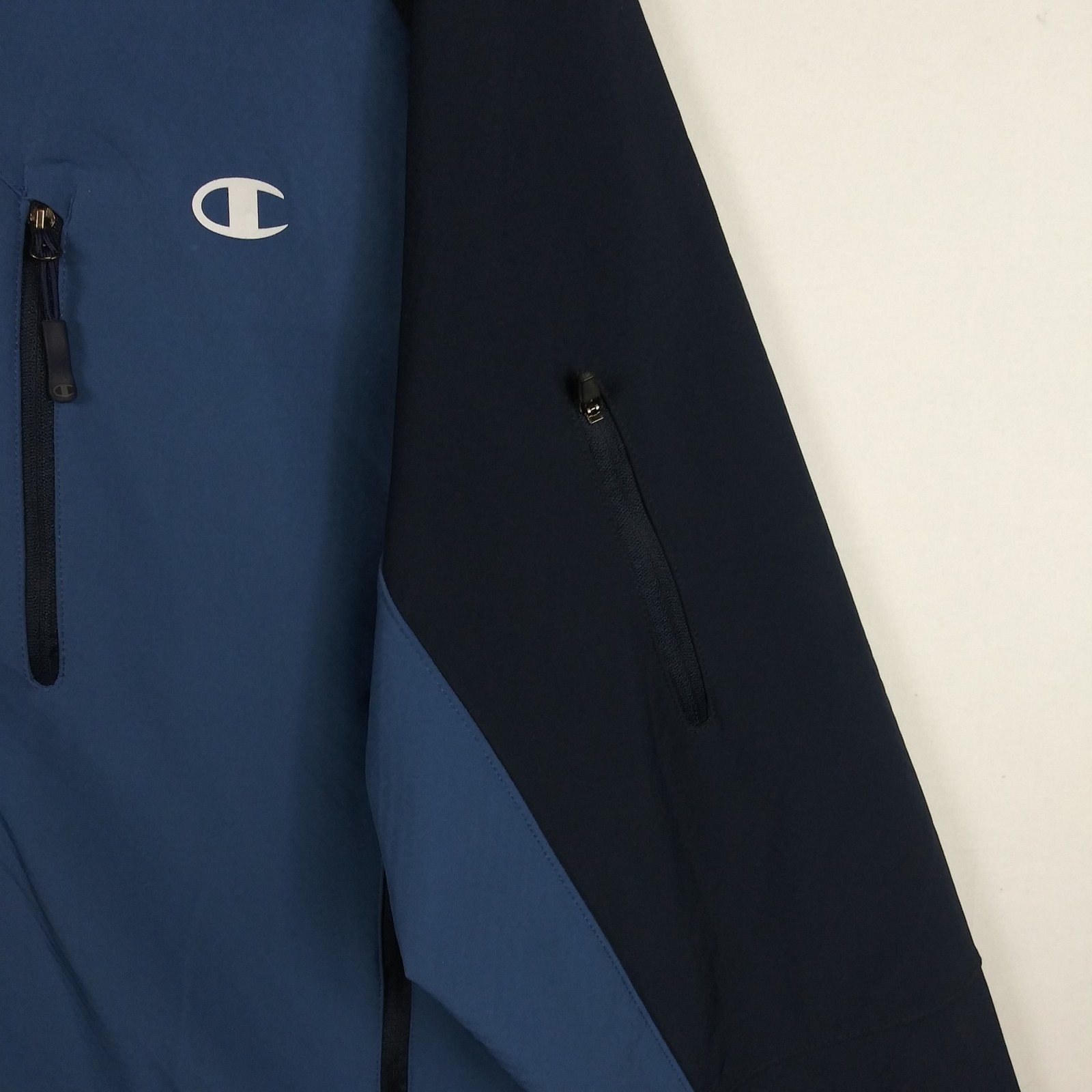 Champion Softshell Technical Ripstop 3 Jacket Zip… - image 3