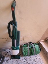 aspirapolvere con filo folletto ultima della erie 120,tenuta benissimo 