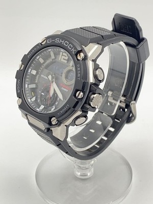 G-SHOCK G-STEEL GST-B300S-1AJF 中古品。 CASIO G-SHOCK GST-B300-1AJF G-STEEL Solar Bluetooth Carbon Core