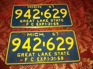 Vintage 1967 Michigan Auto License Plate Set Pair 942-629 Man Cave Wall Decor