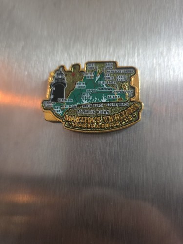 Martha's Vineyard goldfarben Reise Souvenir Kühlschrankmagnet RAR - Bild 1 von 4