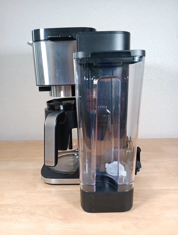 Ninja XL DualBrew XL Hot & Iced Coffee Maker 14 Cup Carafe CFP105 Bundle 1741541 - Image 4 of 4