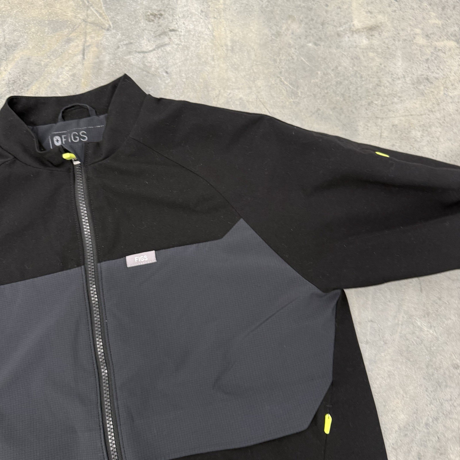FIGS Technical Collection Full Zip Jacket Black G… - image 10