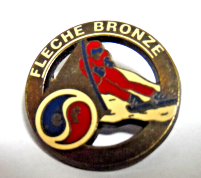 Pin's Insigne broche médaille de ski ESF LES 2 ALPES St CHRISTOPHE brevet niveau test enfant - Sport & Plein air