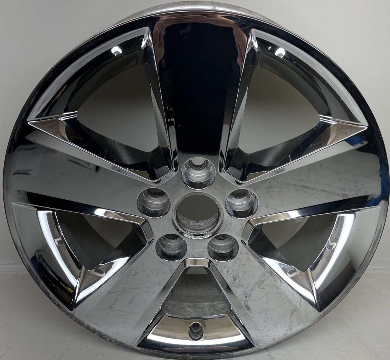 2011 2012 2013 2014 2015 Chevy Equinox 18” OEM Chrome Clad Wheel Part