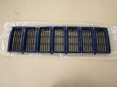 Kühlergrill Frontgrill blau Grill Jeep Cherokee BJ 00-01 SE / Sport 5EM65WBT 