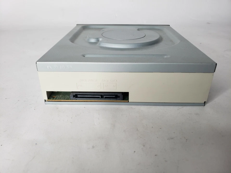 Unidad óptica interna Asus 24x DVD-RW Serial-ATA OEM DRW-24B1ST (Negro) Foto 4 de 4