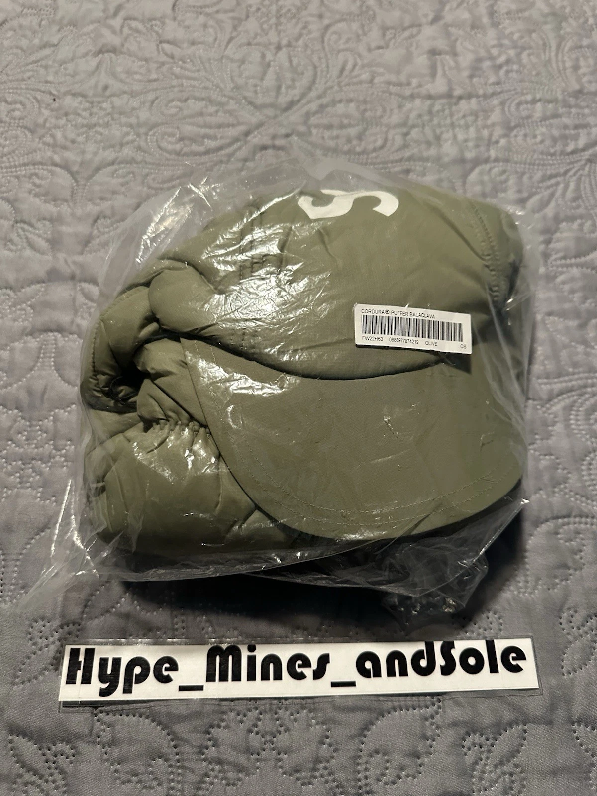 New in Bag Supreme Cordura Puffer Balaclava - Olive FW22
