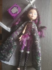 Even After High Raven Queen Puppe Mattel Mons...
