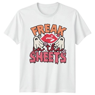 Freak In The Sheets Damen T-Shirt Retro Geist Halloween Geschenk für Sie