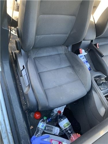 1K4881106PA RECHTER VORDERSITZ / 396066 FÜR VOLKSWAGEN GOLF V 1K1 2.0 TDI 16V