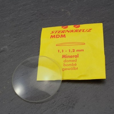 Gewölbtes Mineralglas für Armbanduhren normale Stärke 1,1-1,2 mm Größen 180-415