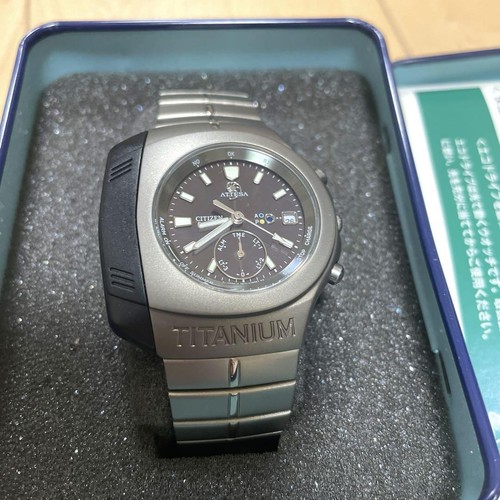 Citizen Attesa 9417-H22838 Eco-Drive Radio-Pilotée Titane Solaire Montre Hommes - Photo 2 sur 10