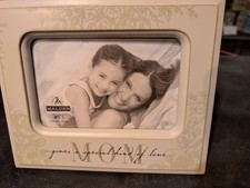 Original Wooden Mom Picture Frame Never Used "Mom Gives A Special Kind Of Love"