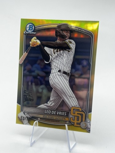 2025 Bowman Chrome Leo De Vries True Yellow /75 (RC) - Padres Top Prospect - Foto 2 di 4