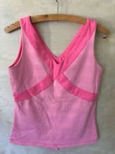 Women's Lululemon two-toned pink tank top size 8 Built in bra