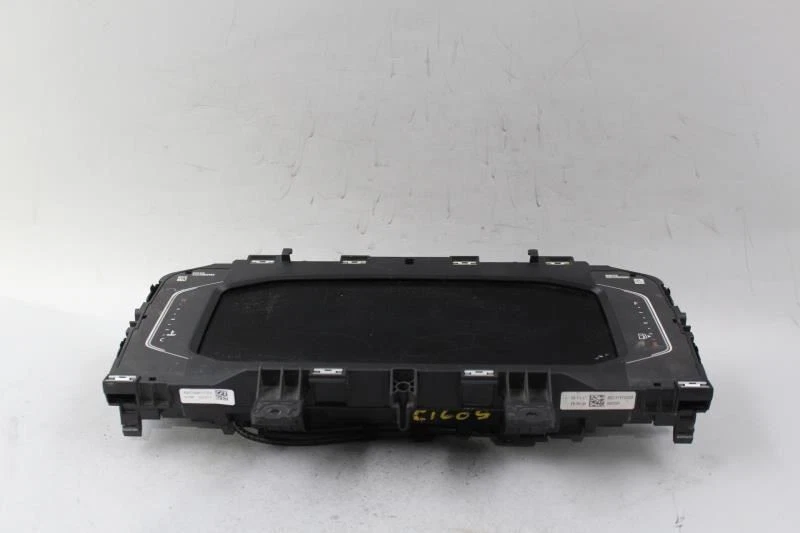 Velocímetro pantalla virtual cabina digital MPH 2019 VOLKSWAGEN JETTA OEM 32635 Foto 2 de 4