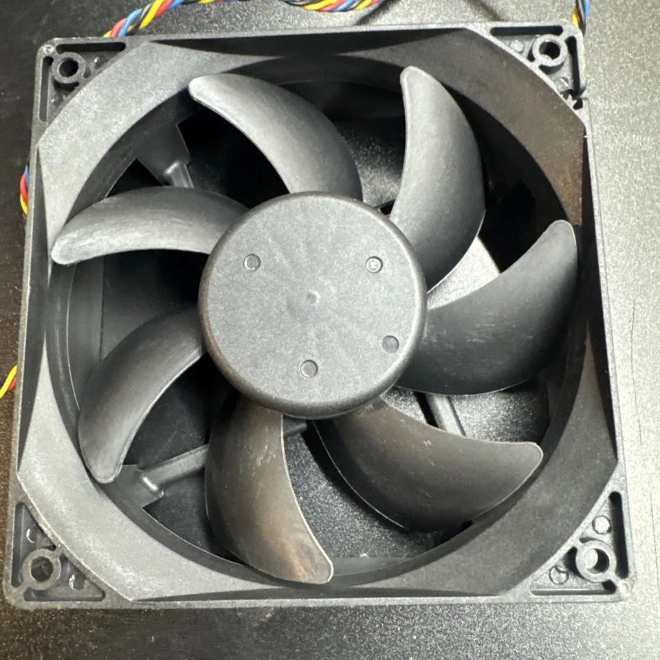 Genuine Dell 0NN495 128mm Cooling Fan Foxconn PV123812DSPF 01 DC12V 5 PIN - Image 4 of 4