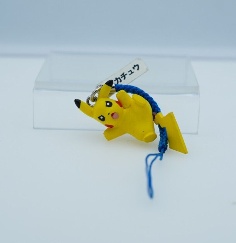 Pikachu T-ARTS TOMY Keychain figure CGTSJ Nintendo Vintage