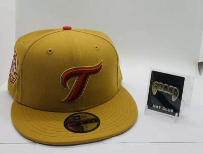 Size 7 3/4 - Hat Club Exclusive New Era Toronto Blue Jays Twix Candy Pack Fitted