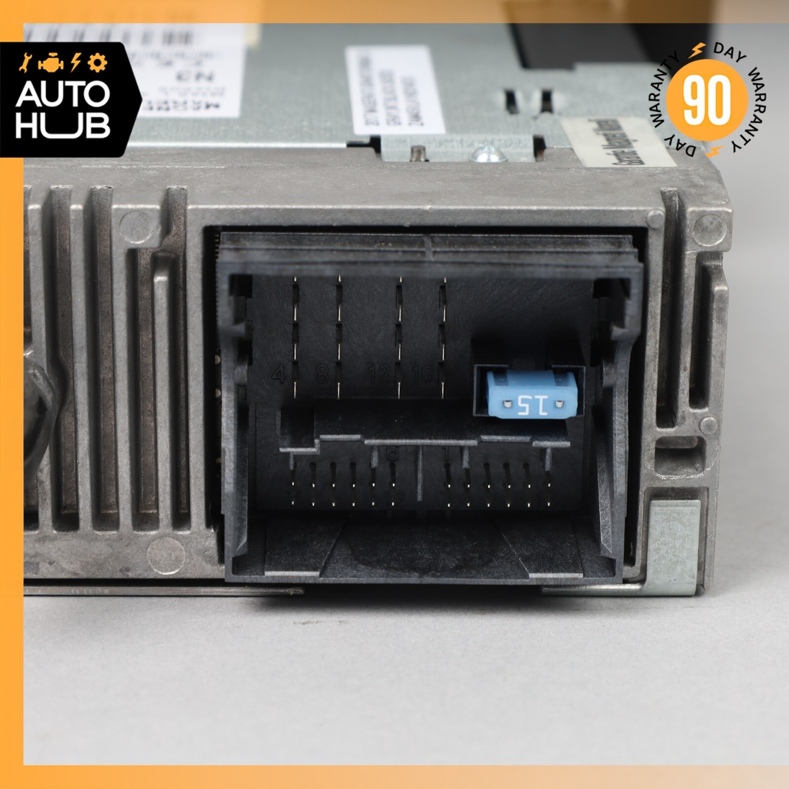 Maserati GranTurismo M145 Head Unit Comand Radio CD Navigation 334614 OEM 16k